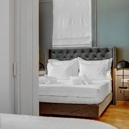 Отель Amare Boutique