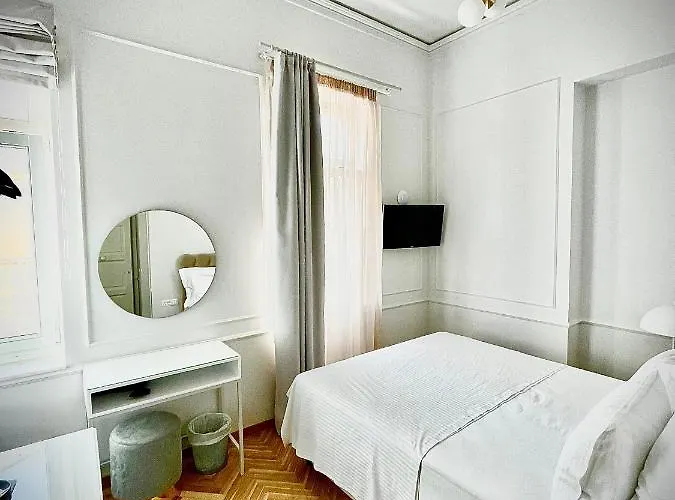 Отель Amare Boutique *